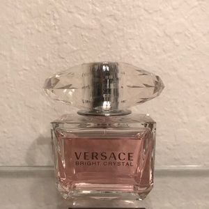 Versace Bright Crystal Eau De Toilette Spray